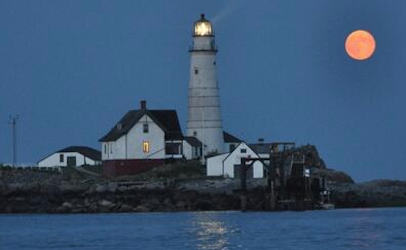 Storied Lighthouses of the Eastern Seaboard:  One in a series of Web Sites about Lighthouses in America.
