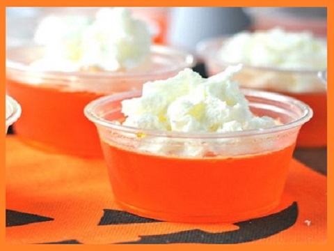 1 cup Gelatin Dessert with Whipped Cream